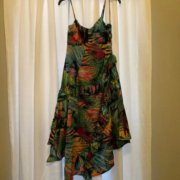 Romeo + Juliet Tropical Dress - Multi-Colored Print - M - NWT - Picture 7 of 7